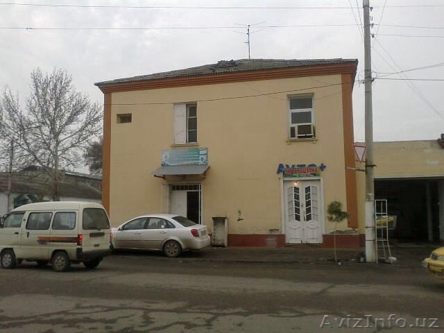 Продается дом в г.Андижан. Двух этажное здание.1-этаж магазины;2- этаж квартира - Изображение #1, Объявление #1312892